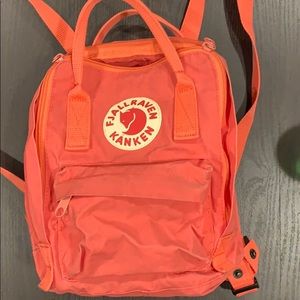 Fjallraven kanken mini backpack